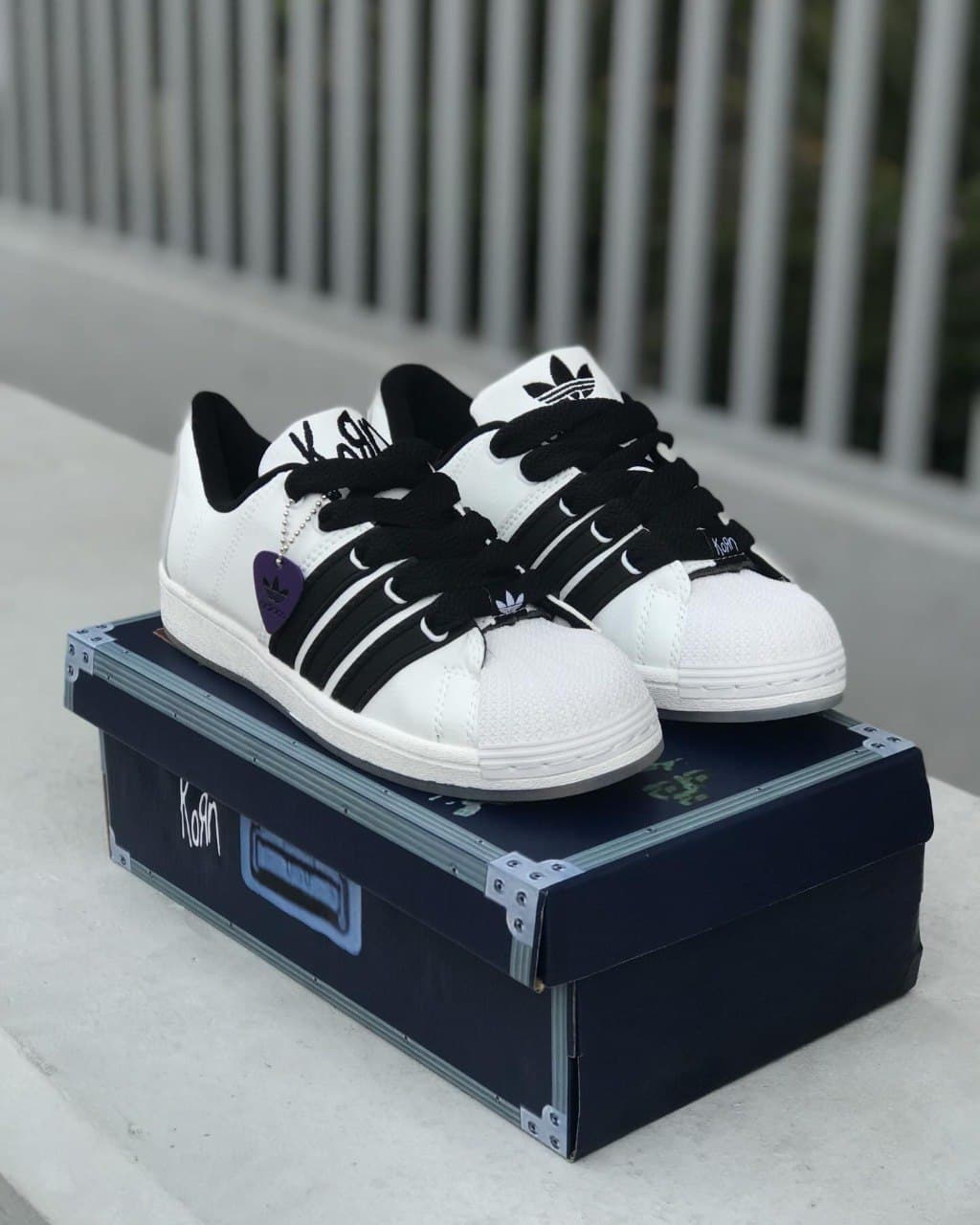Adidas Superstar Korn
